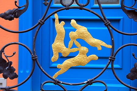 brown rabbit emblem thumbnail