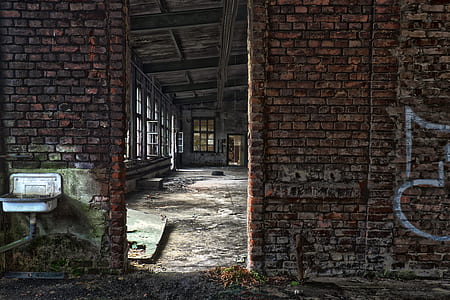 brown bricked wall thumbnail