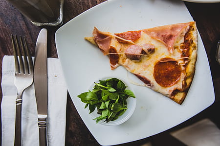 flat lay photography of pizza thumbnail