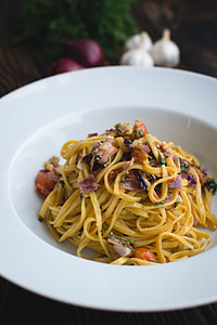 Fresh pasta linguine with dill and vegetables thumbnail