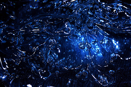 closeup photography of water splash thumbnail