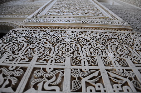 gray wood carvings thumbnail
