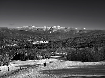 Black and White Winter landscape with mountains in New Hampshire thumbnail
