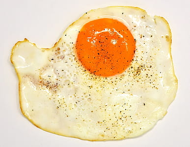 sunny side up fried egg thumbnail