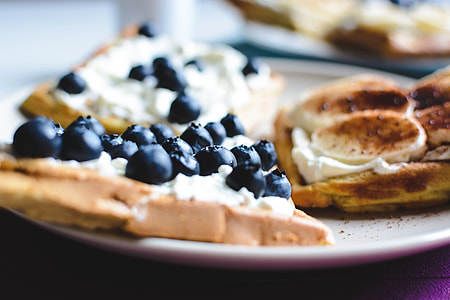 Bluberries waffle close up thumbnail