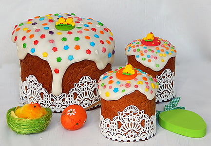 three cupcakes thumbnail