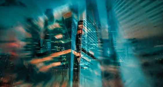 Lost in the city thumbnail