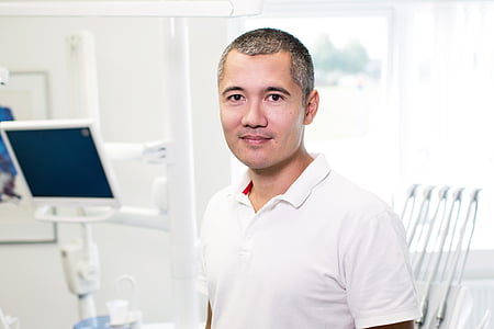 man wearing white top thumbnail