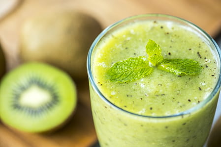 Kiwi Juice With Mint thumbnail
