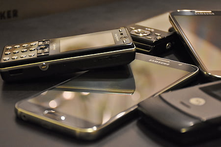 assorted smartphones thumbnail