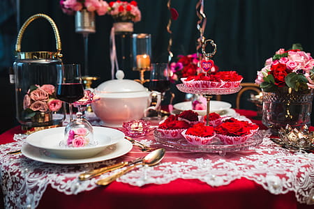 Table Decorations & Flowers for Valentine thumbnail