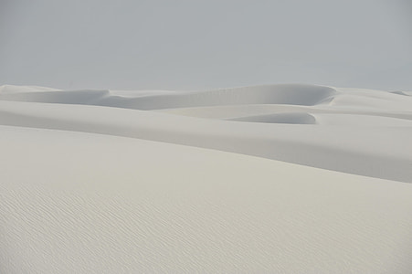 desert under gray sky thumbnail