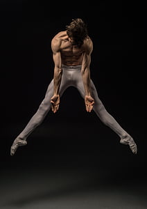 topless man ballet dancing thumbnail