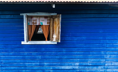blue opened window wallpaper thumbnail