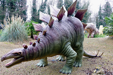 gray and black dinosaur toy thumbnail