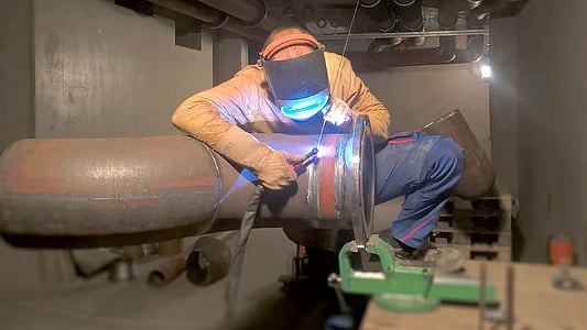 man repairing tube thumbnail