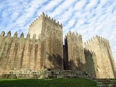 brick castle thumbnail