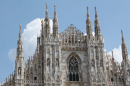 gray cathedral thumbnail