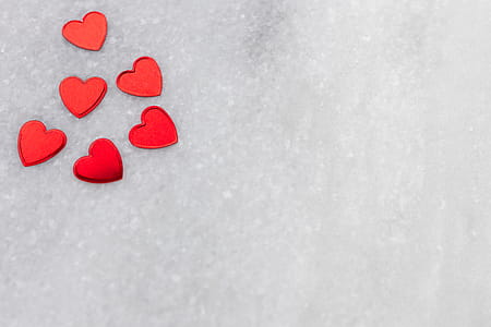 Heart foil confetti thumbnail
