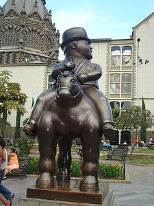 man riding on horse statue thumbnail