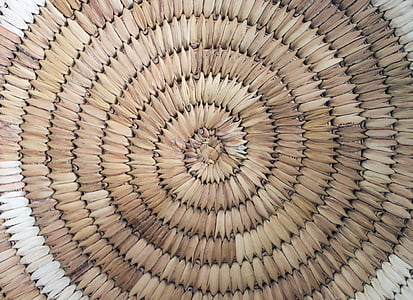 close up photography of brown and white wall thumbnail