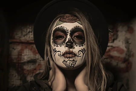 woman with face painting thumbnail