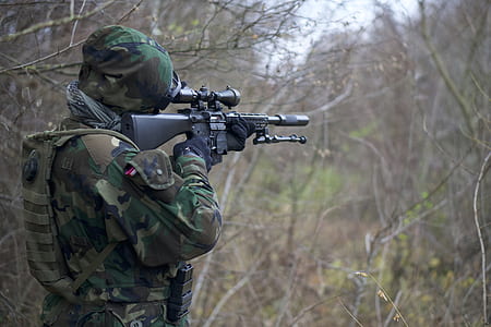 person holding assault rifle thumbnail