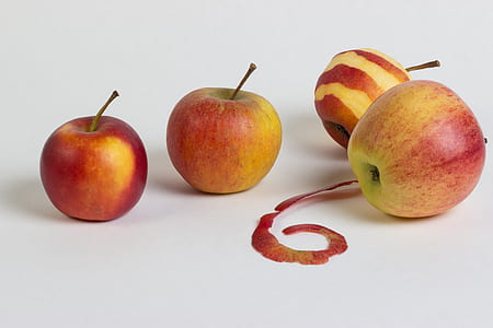honeycrisp apple fruits thumbnail