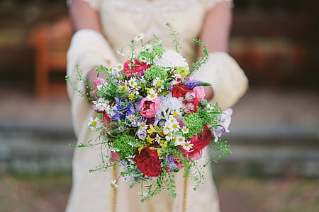shallow focus of bridal bouquet thumbnail