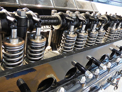 silver and black coil springs thumbnail