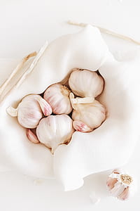 onions in textile thumbnail