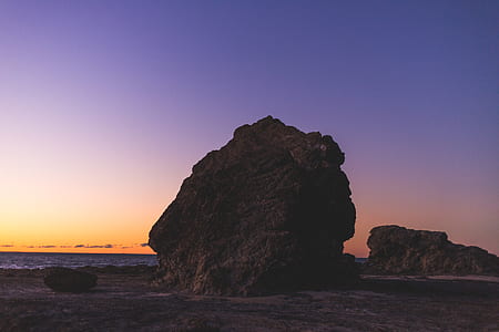 photo of rock formation thumbnail