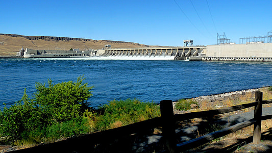 Giant Dam landscape in Oregon thumbnail