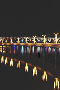 Lights of pier II thumbnail