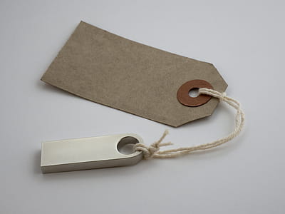 Brown Tag thumbnail