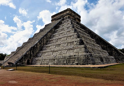 Chichen Itza, Mexico during daytime thumbnail