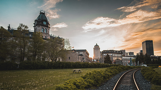 photo of city with train tracks thumbnail