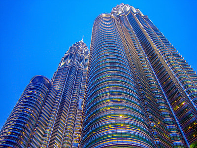 Malaysia, Petronas Twin Towers thumbnail