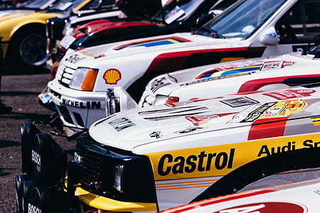 photo of white and red Castrol vehicle thumbnail