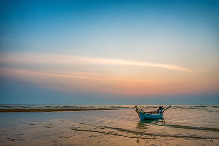 white boat on the sea thumbnail