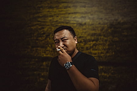 man smoking cigarette thumbnail