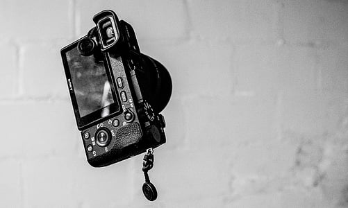 Sony DSLR camera on air thumbnail