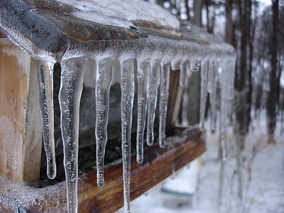 icicles on window thumbnail