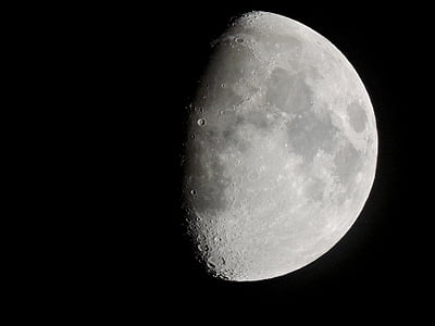 half moon thumbnail
