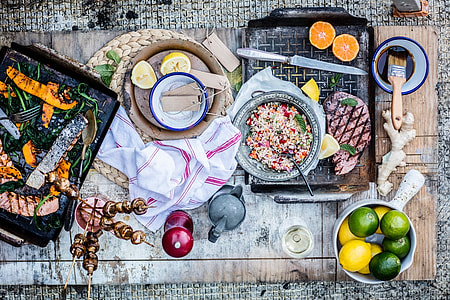 Great meal of meat and fruits thumbnail