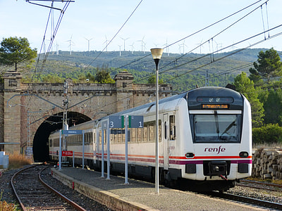 white Renfe train thumbnail