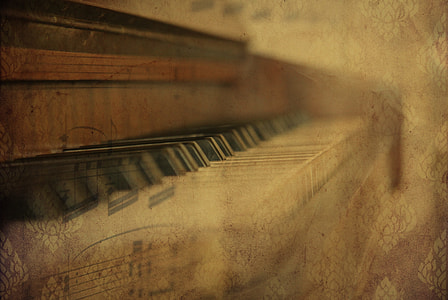 closeup photography of piano keys thumbnail