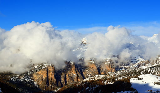 mountain covered by clouds thumbnail