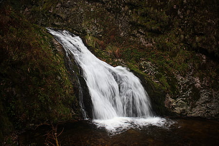 landmark photography of waterfall thumbnail