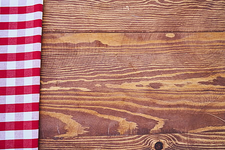 brown wooden board thumbnail